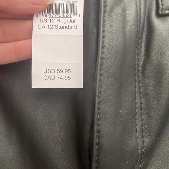 American Eagle Vegan Leather High Rise Jegging NWT - Picture 4 of 4